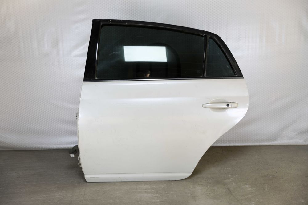 Запчасти на Тойота Авалон 30