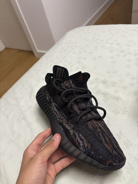 Yeezy 350 V2 MX ROC
