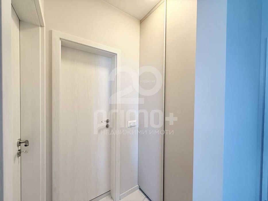 Дава се под наем Тристаен апартамент в София, Витоша - 120 кв.м за 1000 € - Снимка #14