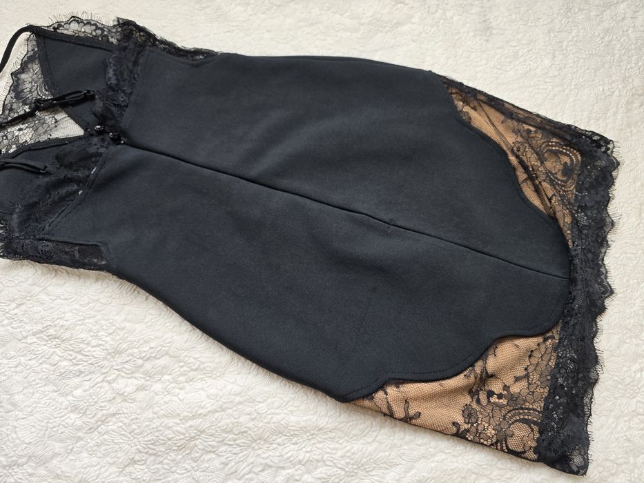 Дамски луксозне бандажни черни рокли