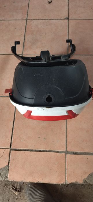 Кофр от мпеда 27л.