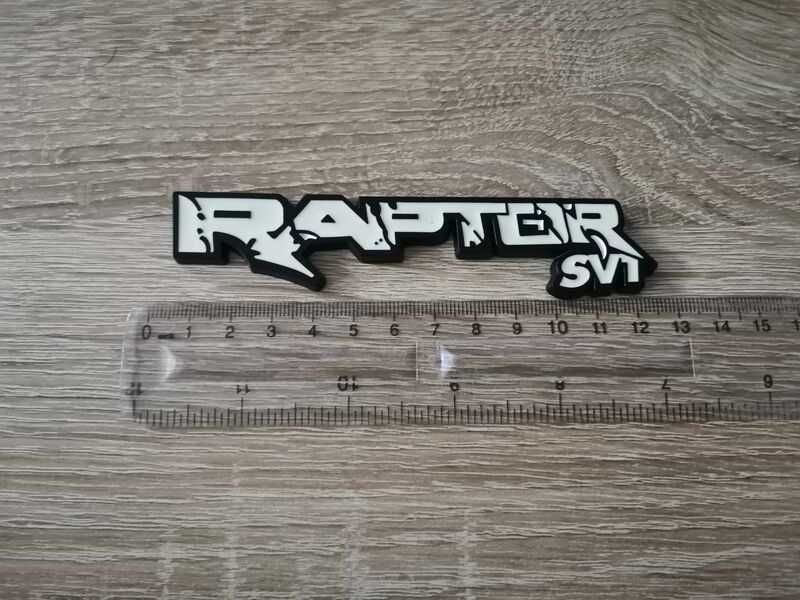 Ford Raptor SVT бяла емблема