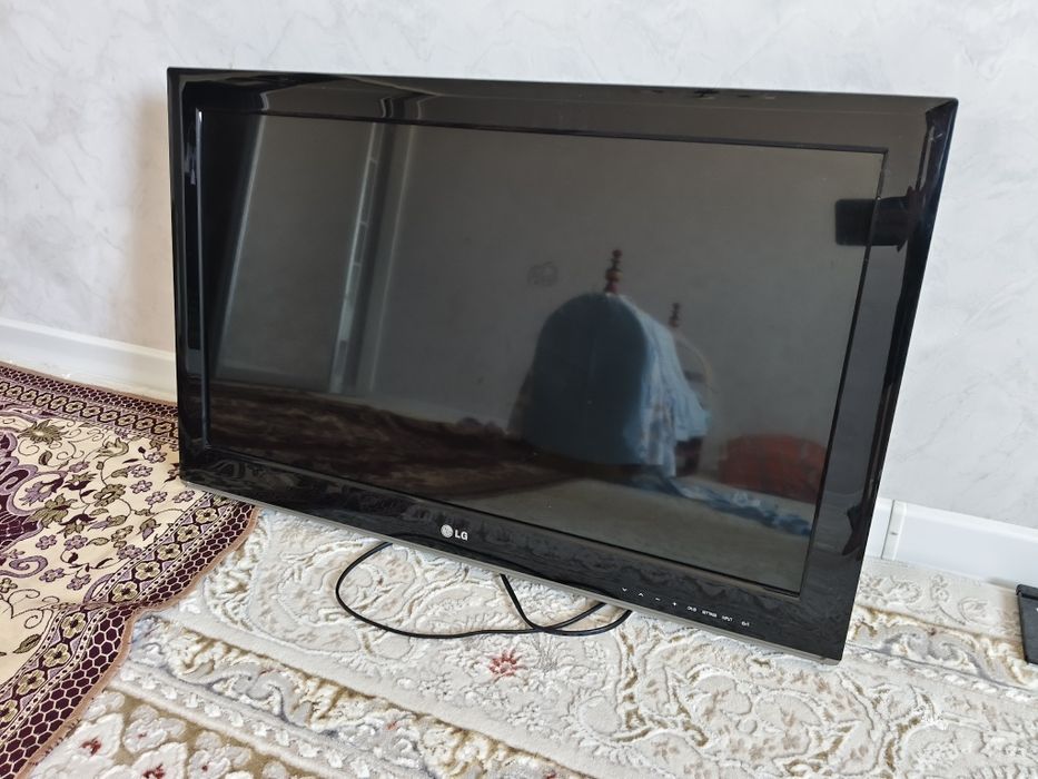 LG телевизор сатылады