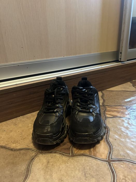 Ботинки,кроссовки