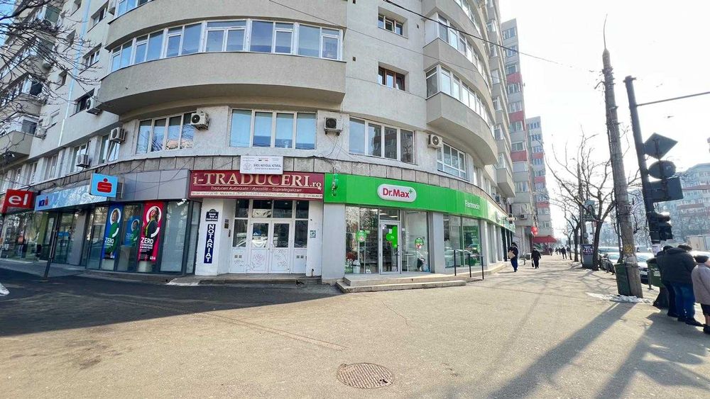 Inchiriere spatiu comercial 28 mp Mihalache, vitrina 3 ml