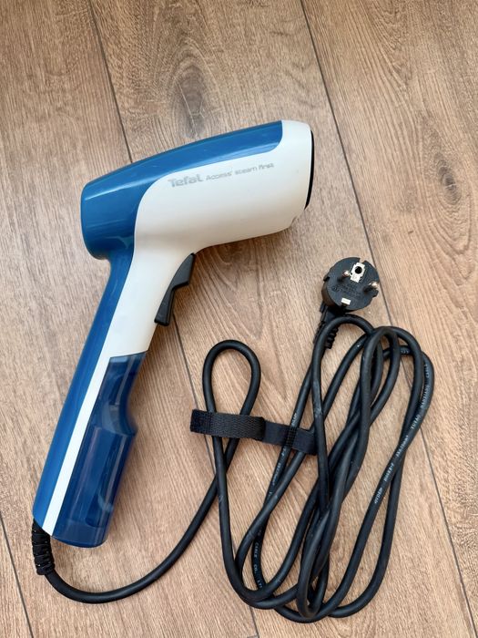 Tefal Access Steam First, Уред за Гладене с Пара, DT6131, 1300 W