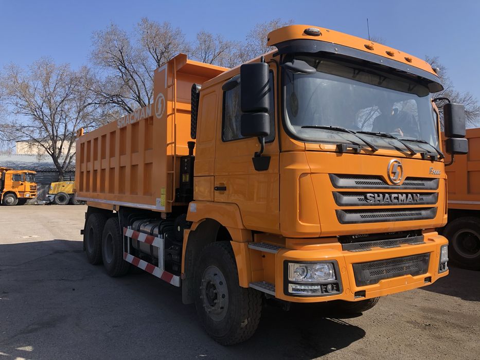 Требуется водитель на самосвал