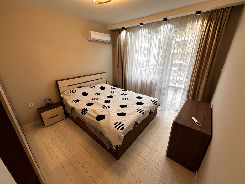 Продава се Тристаен апартамент в Пловдив, Кършияка - 91 кв.м за 2143 €/кв.м - Снимка #8