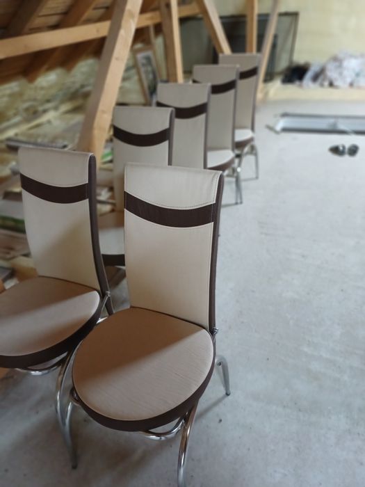 Scaune imitație piele crem cu maro