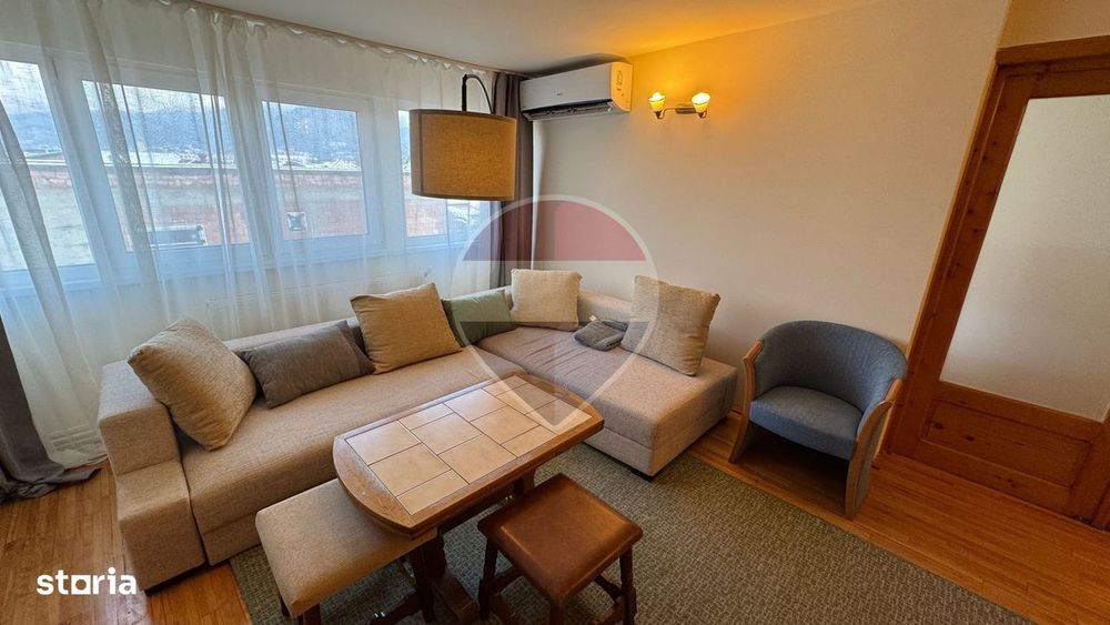DE ÎNCHIRIAT apartament spatios cu 2 camere în vilǎ