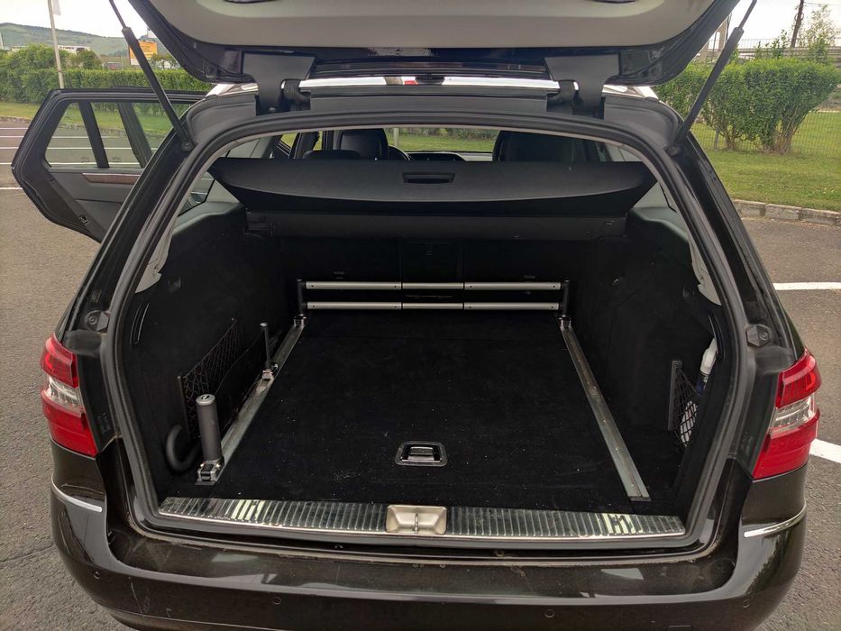 Mercedes e-klass 2.2 D automată 5 trepte 170cp 270k km reali