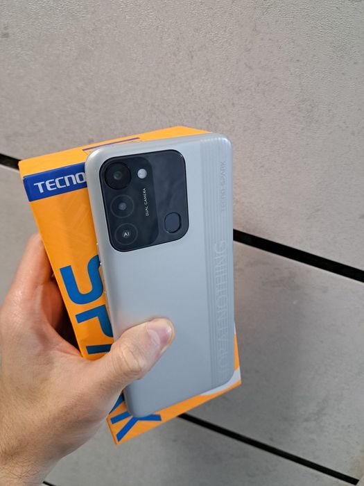 Tecno Spark 8c память 64gb очилмагян