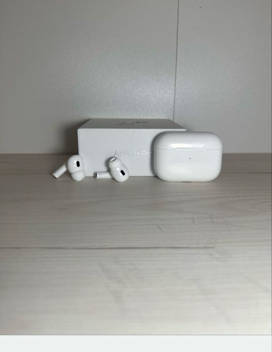 AirPods 2 Pro нови