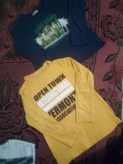 Брендовые Кофта безрукавка джинсы