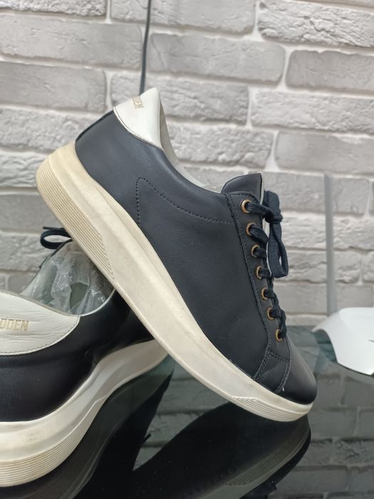 Кожаные кроссы Steve Madden