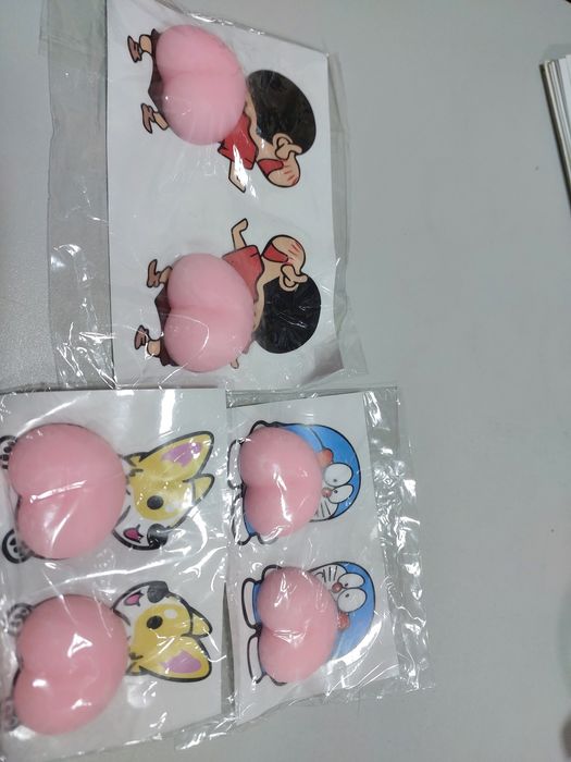 Антистресс персик 

Коробка для ювелирных изделий из полиуретана

Дост