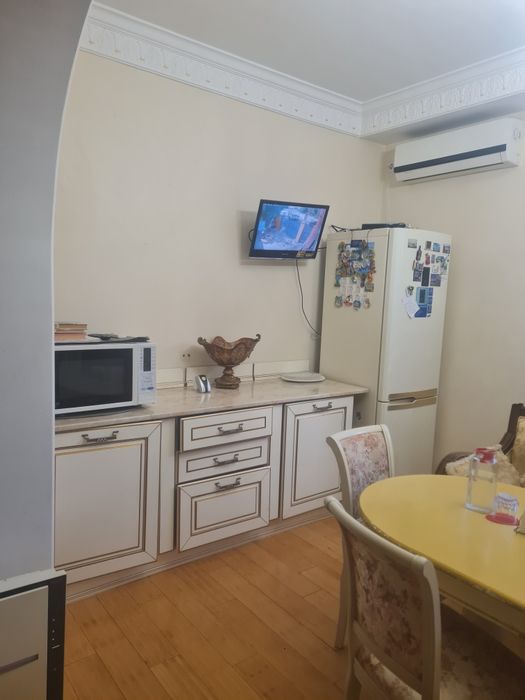 Продам 3х уровневый танхаус в Самал-3