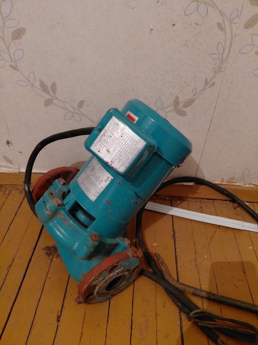 Продам насос в идеале.
