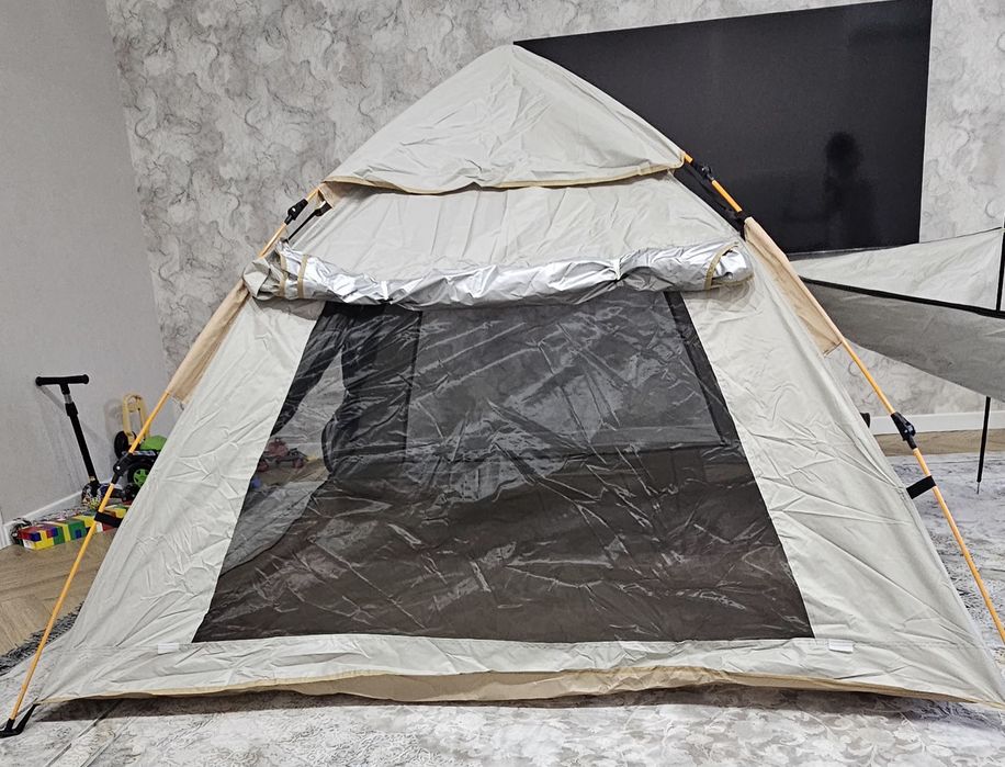 Палатка для кемпинга