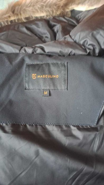 Продаю зимнюю куртку