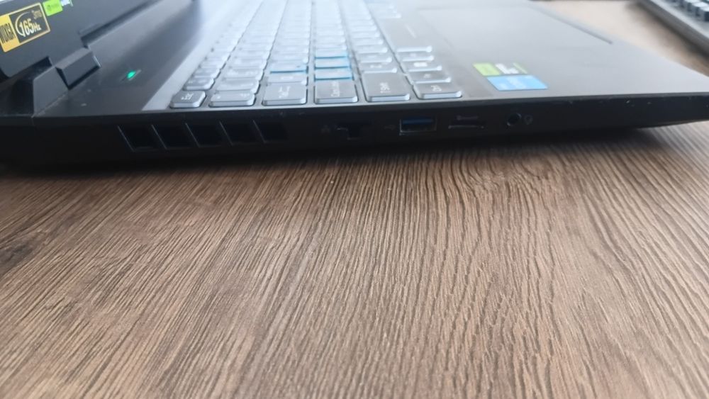 Predator Helios NEO 16 RTX 4050