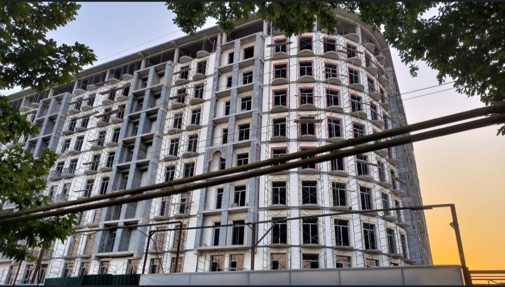 Срочно 35кв 4 этаж Новостройке сотилади Март ойига калит берилади.