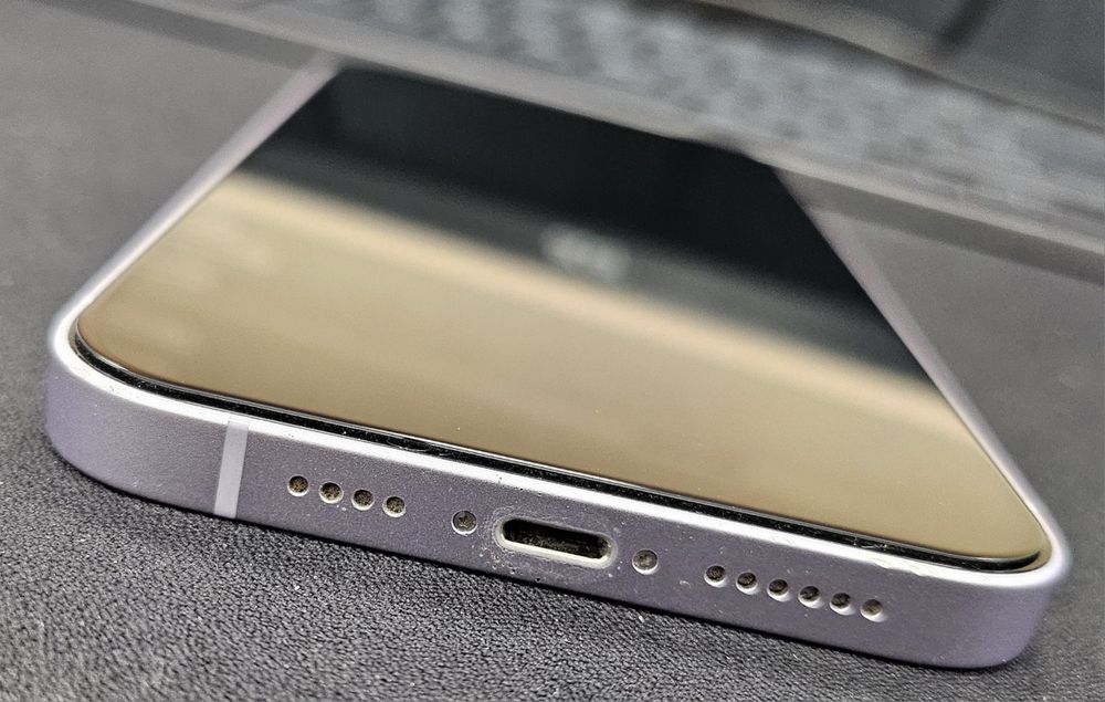 Продам iPhone 14 plus 128 gb