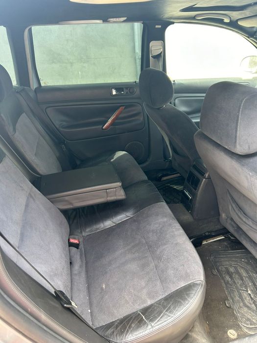 Vând Passat B5.5