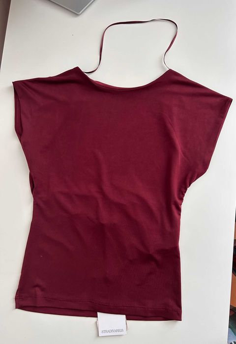 Дамска тениска Stradivarius Цвят: бордо размер: XS