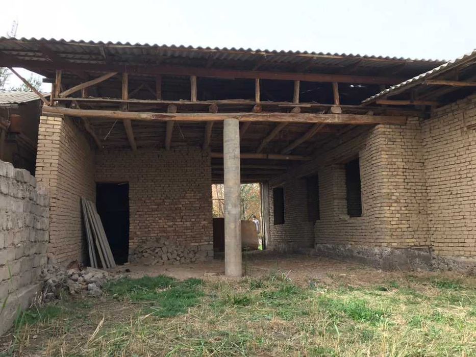 Продается дом-участок