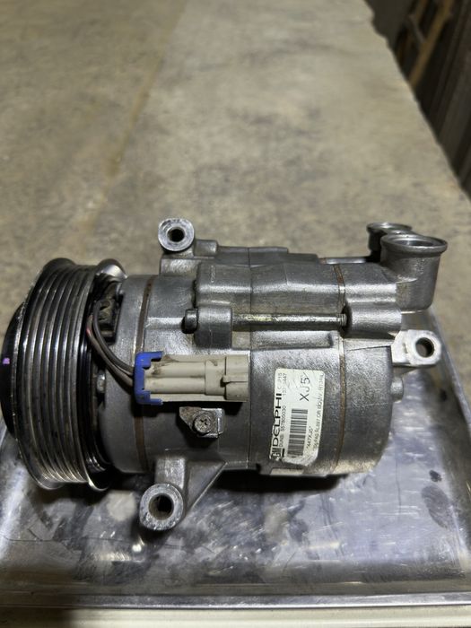 Компрессор кондицанера