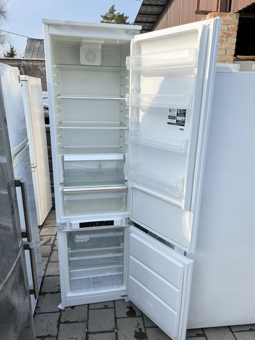 Холодильник с гарантий