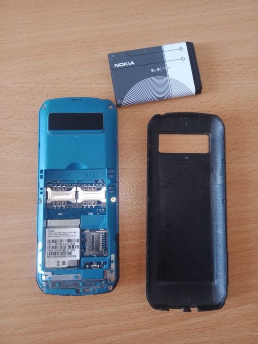 Сотовый телефон Jingo б/у