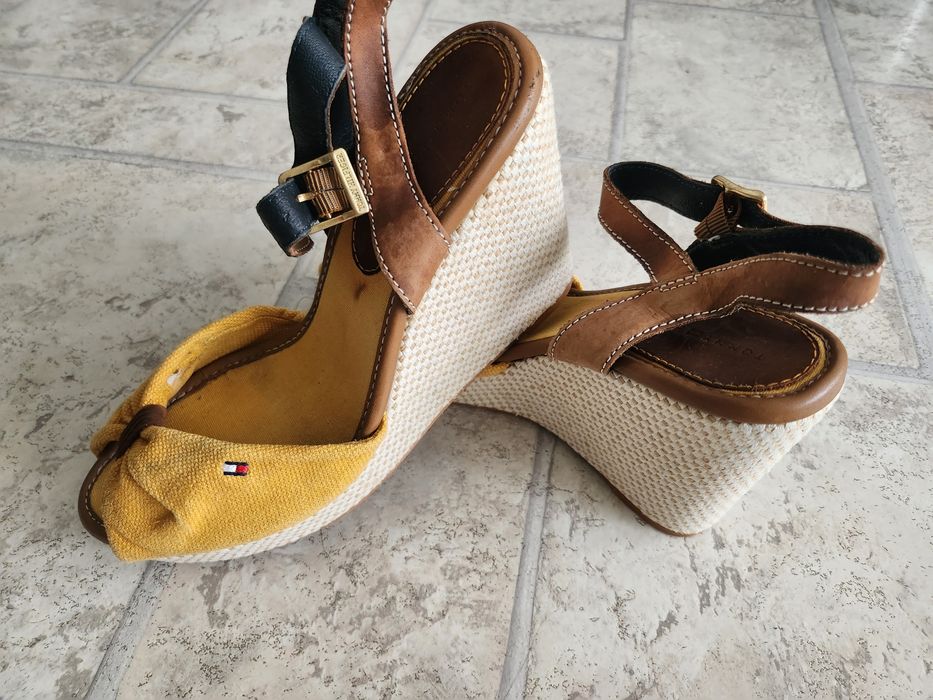 Vandi tenisi Tommy Hilfinger