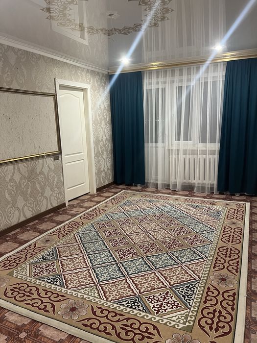 Продам 4-комн квартиру