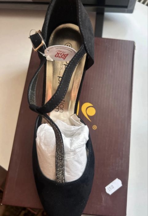 Pantofi eleganți damă