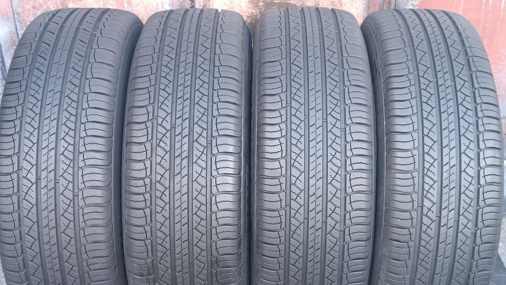 225/65/17 Michelin