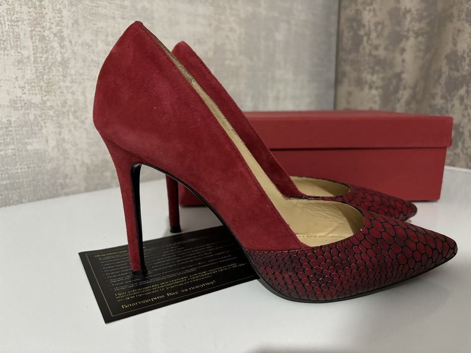 Продам не дорого шикарные туфли