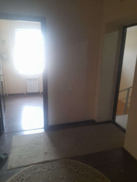 Дом 2 хоналий сотилади