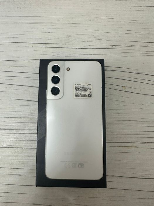 S22 Samsung 256 gb хороший состояние