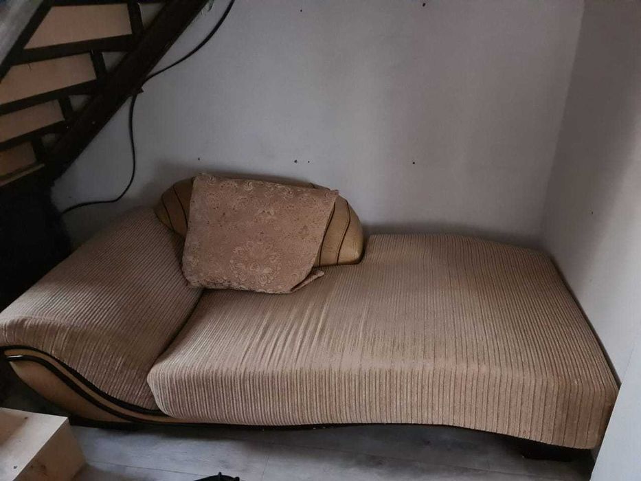 СРОЧНО Продается Диван , Два кресла , Софа , Столик , Есть торг