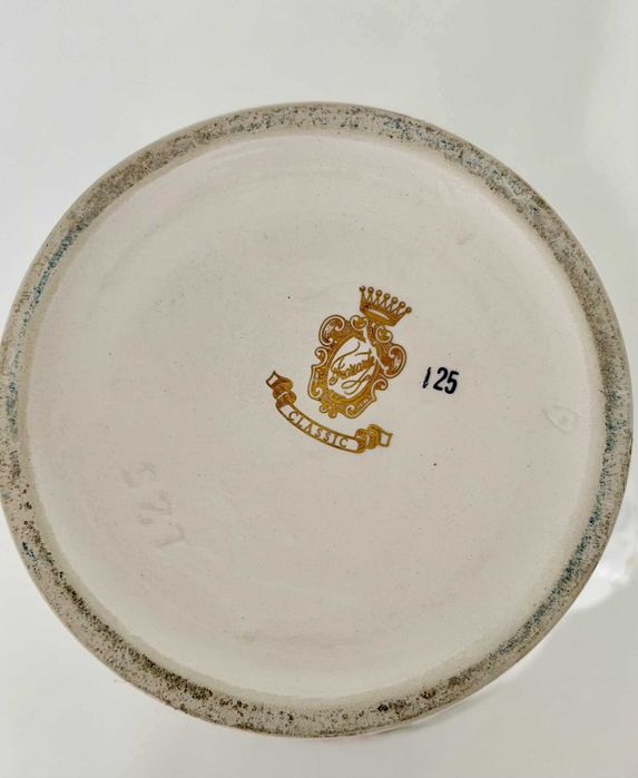 Винтидж порцеланова амфора / ваза с капак