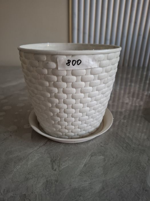 Горшки для цветов