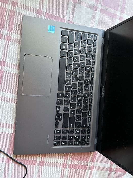 Продам ноутбук ASUS