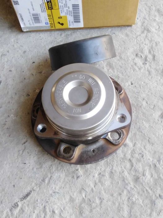 Продаётся бензонасос, радиатор ступица малибу.