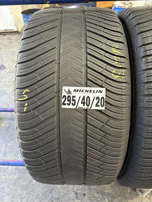 295/40/20 Michelin M+S