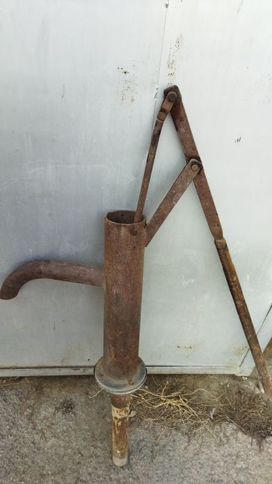 Ручной насос для воды