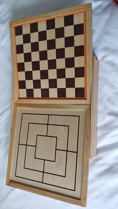 Sah, Table, Dame, Moara, Domino - set 10 jocuri in cutie din lemn