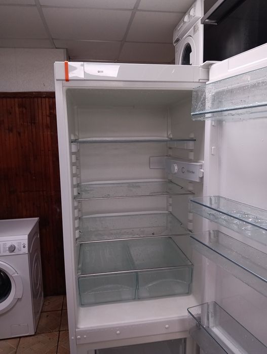 Комбиниран хладилник с фризер   Миеле Miele с 2 години Гаранция!