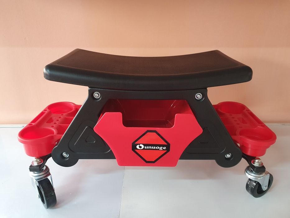 Стул каталка для детейлинга